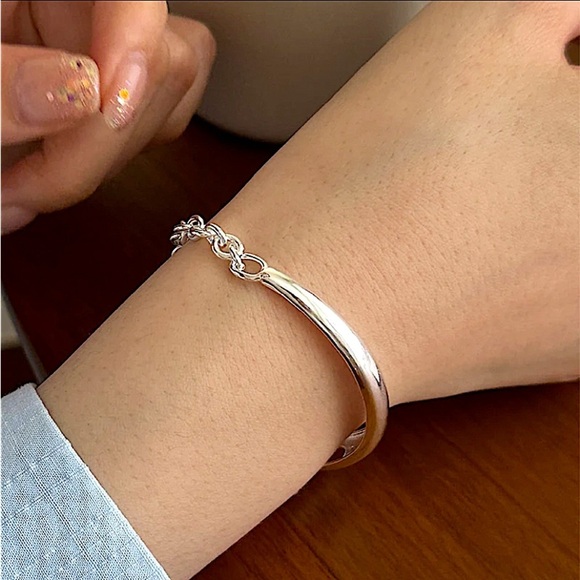 Sterling Silver Minimalist Chain Link Bangle Bracelet - Picture 2 of 8